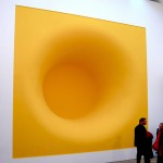 Yellow, sculpture d'Anish-Kapoor