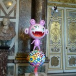 Sculpture personnage de Takashi Murakami au Château de Versailles