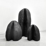 Three Humps, sculpture de David Nash, galerie Lelong, 2011